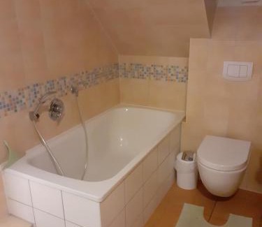 Bentwisch Apartamento | Ferienwohnung nahe Rostock bis 8 Personen