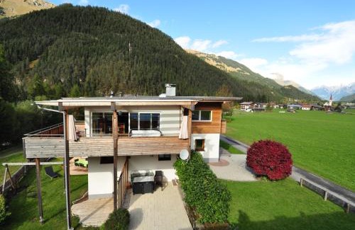 Bach Apartamento | Ferienwohnung Nety