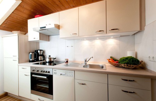 Seeon-Seebruck Apartamento | Apartamento No. 3 con balcón orientado al sur, 50m²