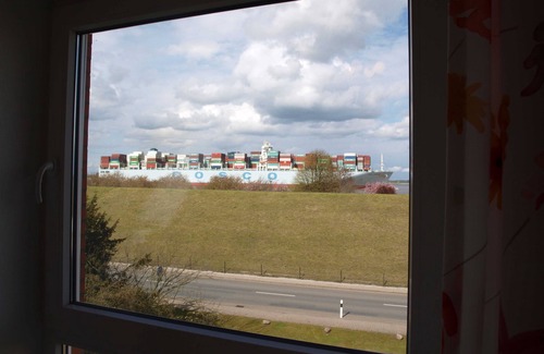 Gruenerdeich Apartamento | Ferienwohnung Oberland - Haus Helgoland