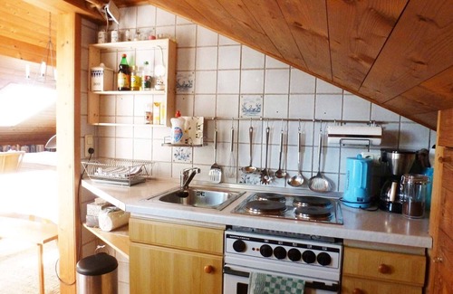 Hoslwang Apartamento | Ferienwohnung Ost, 40 qm Dachgeschoss, 1 Kombiniertes Wohn- und Schlafzimmer