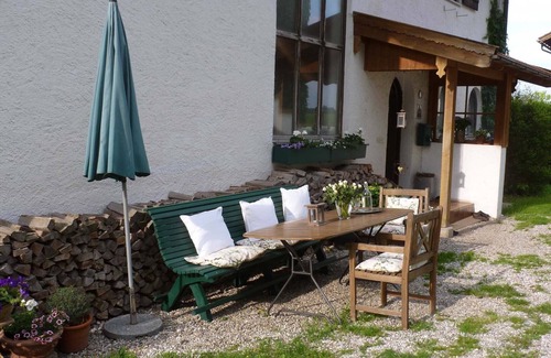 Hoslwang Apartamento | Ferienwohnung Ost, 40 qm Dachgeschoss, 1 Kombiniertes Wohn- und Schlafzimmer