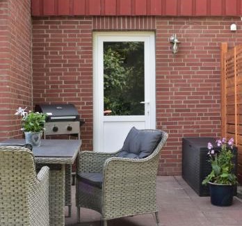 Neuhaus Apartamento | Ferienwohnung Osteland