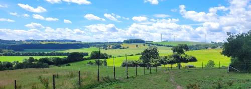 Niederlauch Apartamento | Ferienwohnung Pferdestärke-Eifel