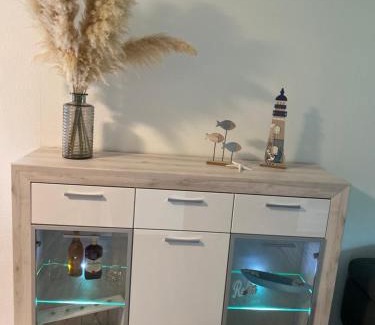 Muritz Apartamento | Ferienwohnung Plaue Auszeit mit Privatstrand und Bootsliegeplatz