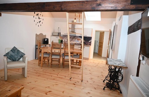 Nideggen Apartamento | Ferienwohnung Rapunzel