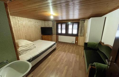 Gersau Apartamento | Ferienwohnung Rigi-Scheidegg Ost, Autofrei