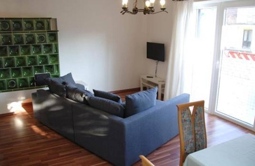 Deutsch Goritz Apartamento | Ferienwohnung Rosengarten - ab 2 Nächte - Stockers Kleines Dorfhotel