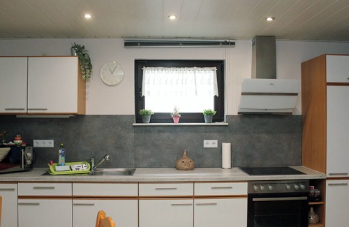 Mainz-Bingen Apartamento | Ferienwohnung Rosenzimmer