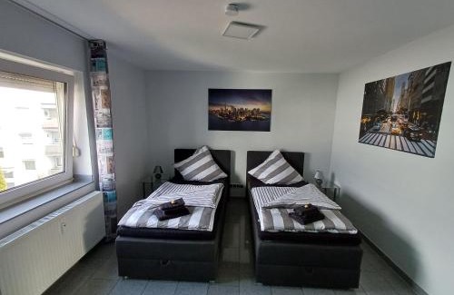 Schloß Neuhaus Apartamento | Ferienwohnung Sandra
