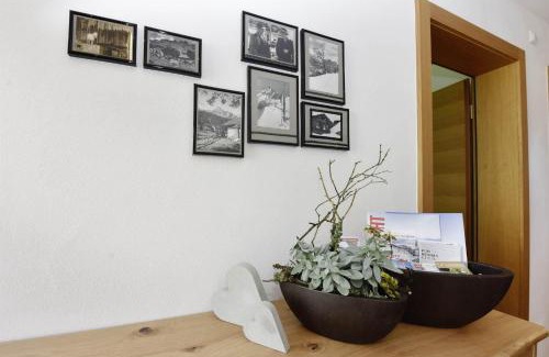 Vandans Apartamento | Ferienwohnung Saxenhammer