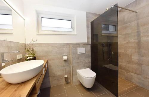 Vandans Apartamento | Ferienwohnung Saxenhammer