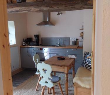 Niederbreitenbach Apartamento | Ferienwohnung Schönwörth