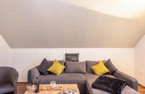 Bermuthshain Apartamento | Ferienwohnung Schiller