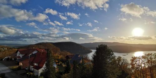 Waldeck Apartamento | Ferienwohnung Schloss-See-Bergblick