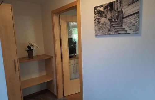 Silbertal Apartamento | Ferienwohnung Schrofamühli