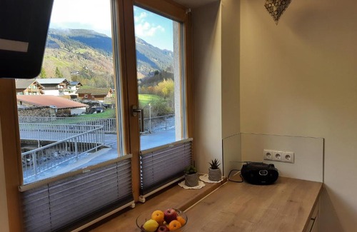 Silbertal Apartamento | Ferienwohnung Schrofamühli