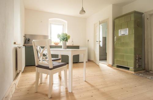 Ostrau Apartamento | Ferienwohnung Schwalbennest