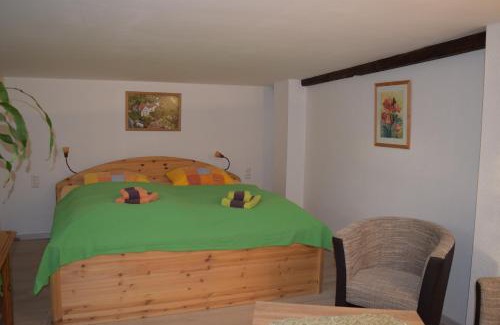 Leubnitz-Neuostra Apartamento | Ferienwohnung Seebachstr.