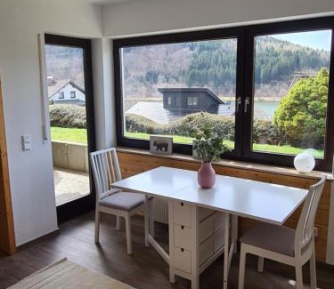 Niedersfeld Apartamento | Ferienwohnung Seeblick Winterberg