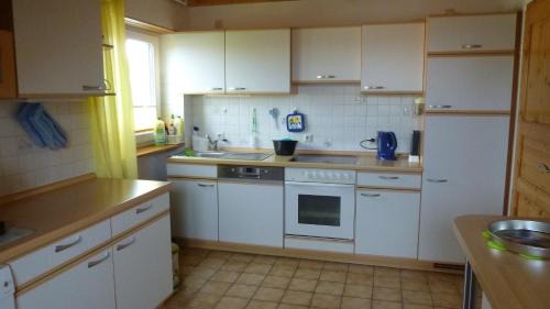 Bergatreute Apartamento | Ferienwohnung Sonnenberg