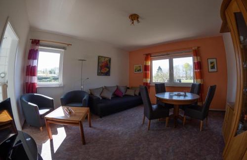 Oberhavel Apartamento | Ferienwohnung Sonnenblume Himmelpfort