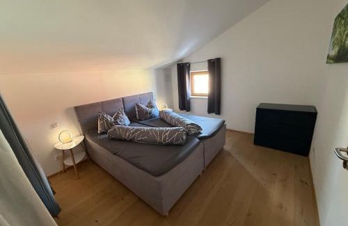 Tittmoning Apartamento | Ferienwohnung Stadtplatz 28 Tittmoning Burghausen Salzburg Familie