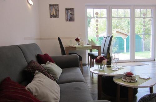 Dornumersiel Apartamento | Ferienwohnung Sturmeck