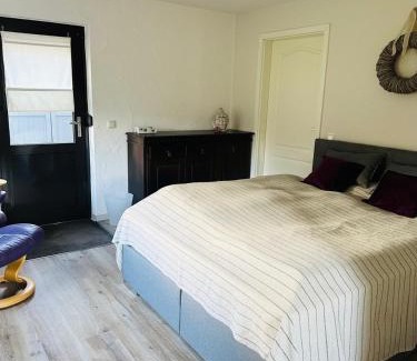 Saarwellingen Apartamento | Ferienwohnung Suzanne mit Außenbereich