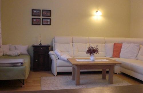 Thorl Apartamento | Ferienwohnung Szöky