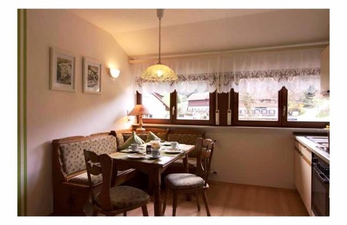 Oberharmersbach Apartamento | Apartamento Tannenblick, 1 dormitorio, 1 sala de estar / dormitorio, máx. 4 personas