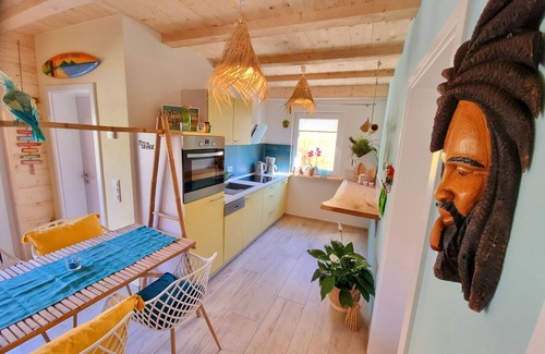 Malschwitz Apartamento | Ferienwohnung Tiki-beach, Karibisches Flair in der Oberlausitz