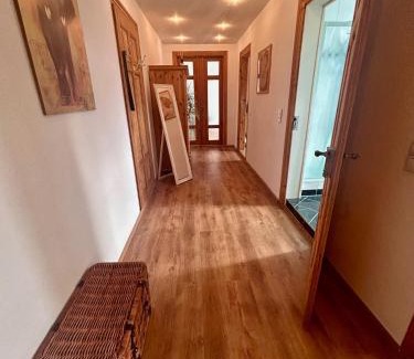Naumburg Apartamento | Ferienwohnung TINA