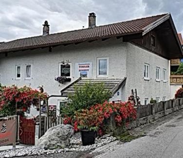 Hoefen Apartamento | Ferienwohnung Tiroler Auszeit & Whirlpool