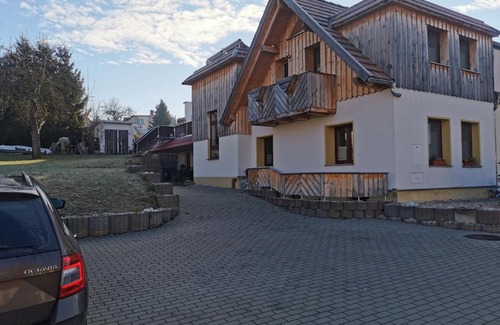 Werdau Apartamento | Ferienwohnung und Pension Gürtler