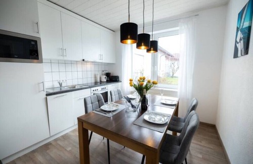 Fischbach Apartamento | Ferienwohnung Veilchen im Gemütlichen Gästehaus Benedikt