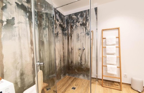 Andreasvorstadt Apartamento | Ferienwohnung Veilcheneck