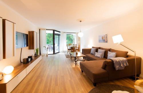 Alt-Travemunde/Ronnau Apartamento | Ferienwohnung Villa Miramare