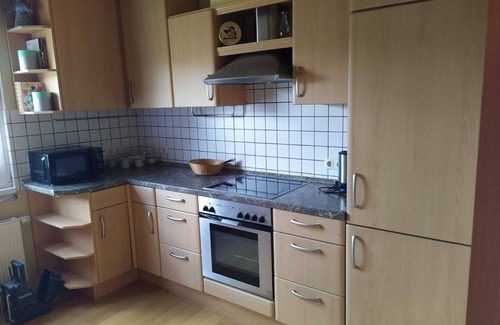 Hemfurth-Edersee Apartamento | Ferienwohnung-vivienne - Fewo , mit 3 EZ, Terasse,