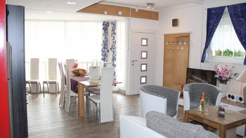 Schalkenmehren Apartamento | Ferienwohnung Vulkaneifel