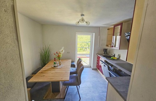 Oberthal Apartamento | Ferienwohnung Waldblick - apartment/apartment, shower or bath, 2 bedrooms