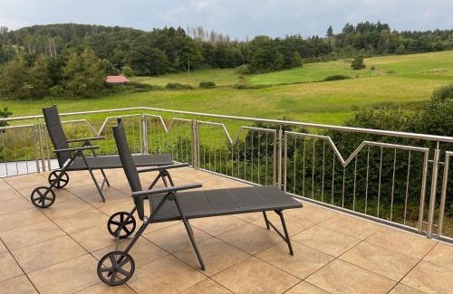 Frankenberg Apartamento | Ferienwohnung Waldesrand