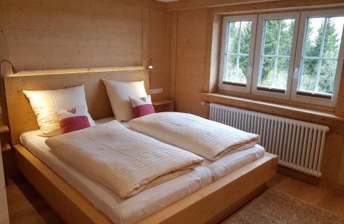 Bonndorf Apartamento | Ferienwohnung Waldrauschen in der Höhenpension Glashütte