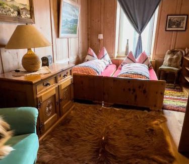 Waltensburg/Vuorz Apartamento | Ferienwohnung Waltensburg