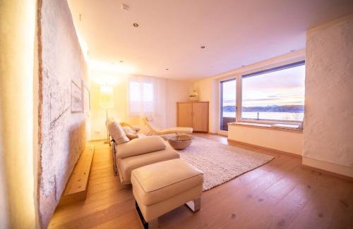 Pelham Apartamento | Ferienwohnung Weitblick