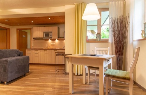 See Apartamento | Ferienwohnung Wiesengrund für 2 Personen mit Terrasse, 46 m²