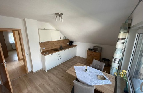 Bad Bergzabern Apartamento | Ferienwohnung Zepp - 2-bettwohnung 55m²