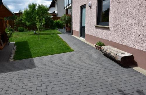 Ockfen Apartamento | Ferienwohnung Zum Geisberg