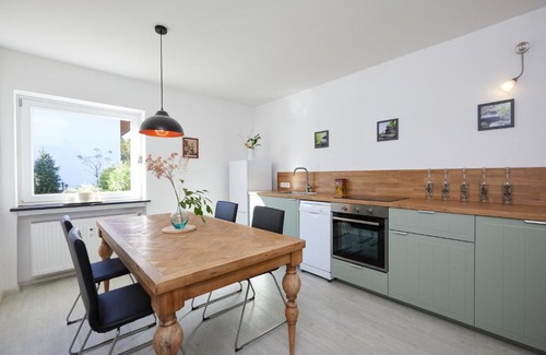 Kruen Apartamento | Ferienwohnung zum Hirschgarten