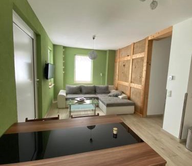 Naumburg Apartamento | Ferienwohnung Zum Saaletalblick